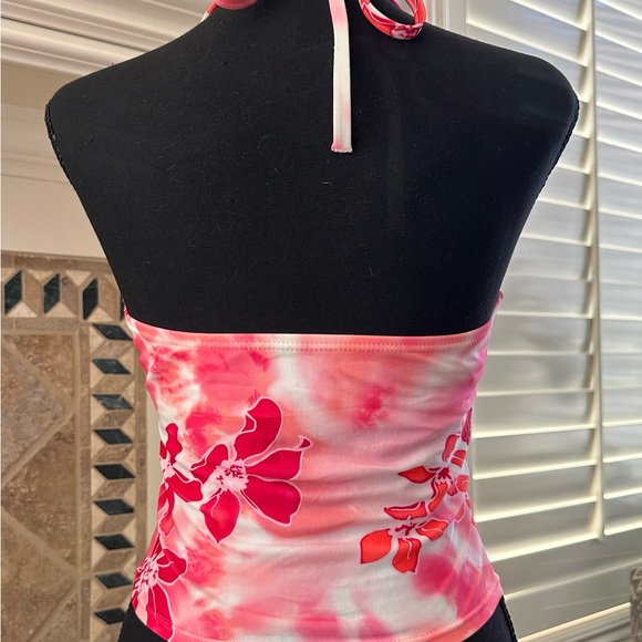 Malibu swim top, medium - Picture 2 of 5